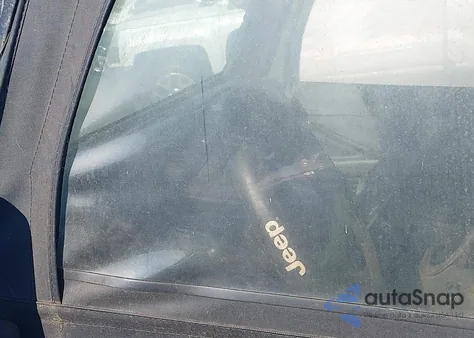 1999 Jeep Wrangler Sport z USA, uszkodzony, nr VIN 1J4FY19S0XP405462